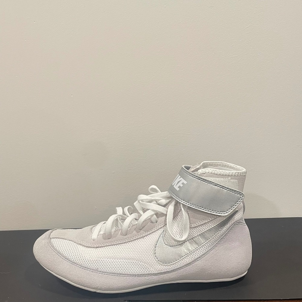 Nike SpeedSweep VII Wrestling Shoes White Metallic Silver 366683-100 Mens 9